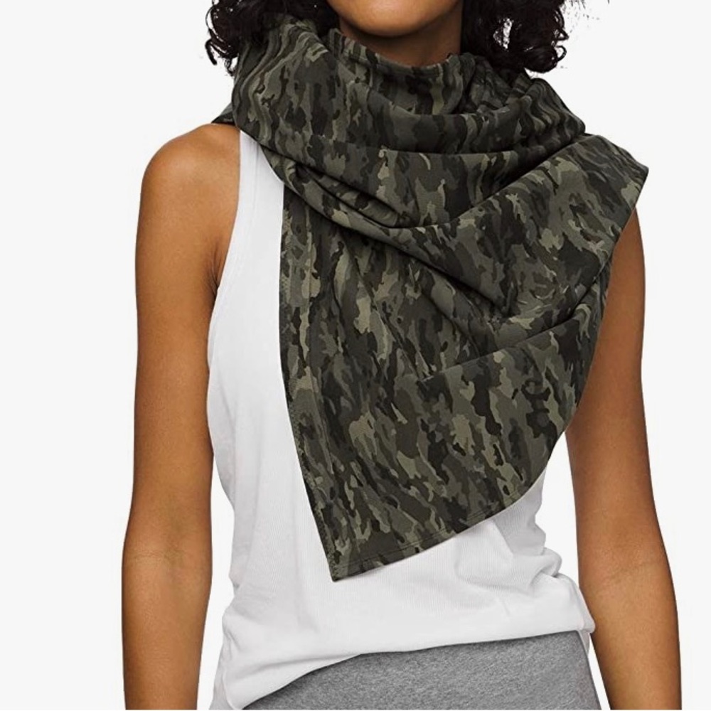 Lululemon Vinyasa Scarf